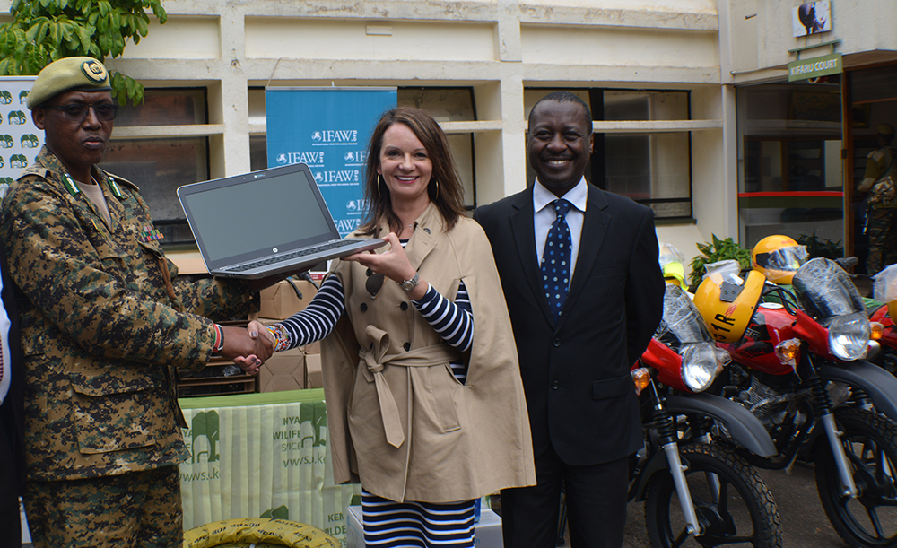IFAW DONATES EQUIPMENT TO KWS FOR USE IN TENBOMA PROJECT
